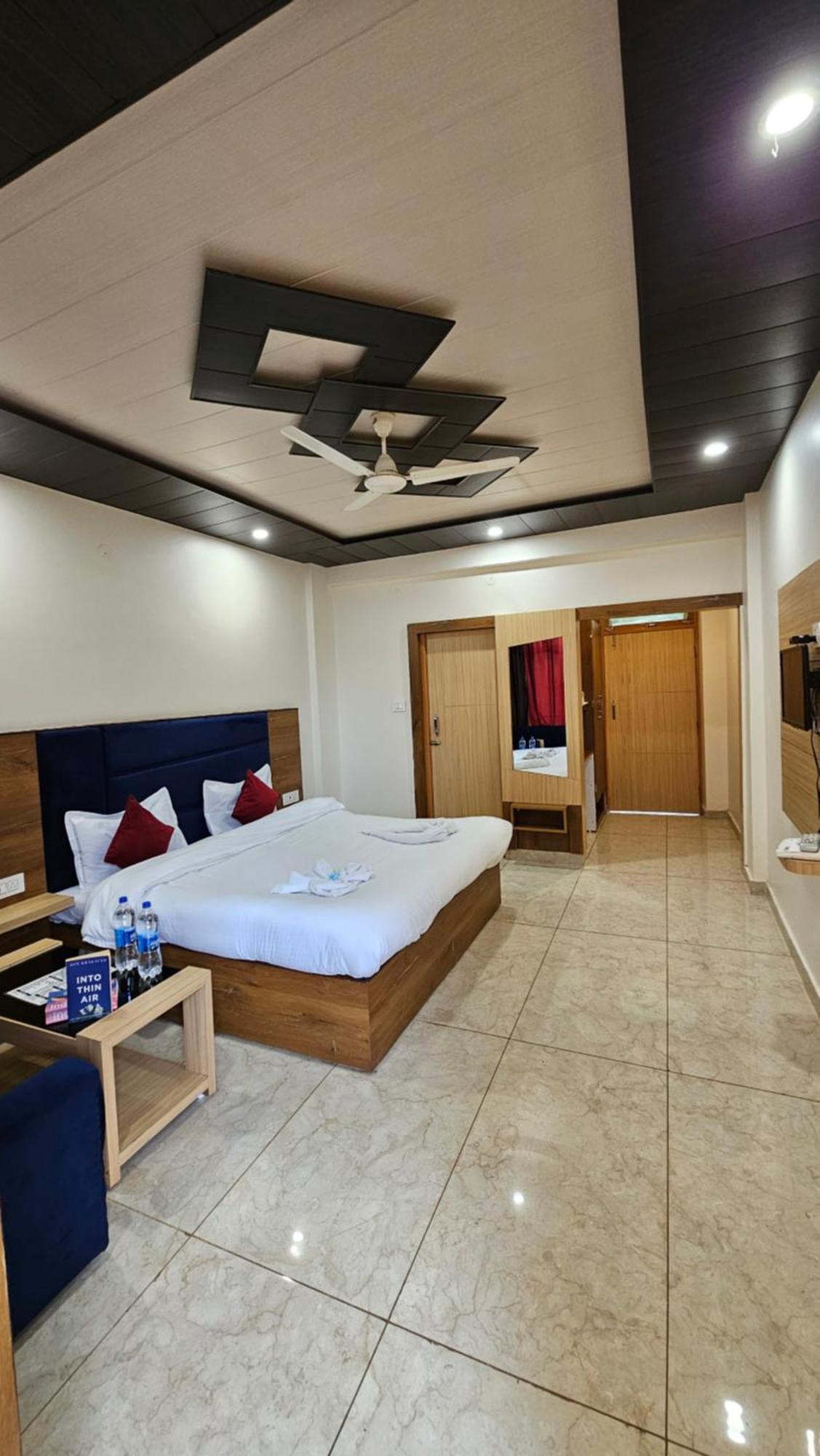 Green View Guest House McLeod Ganj Buitenkant foto