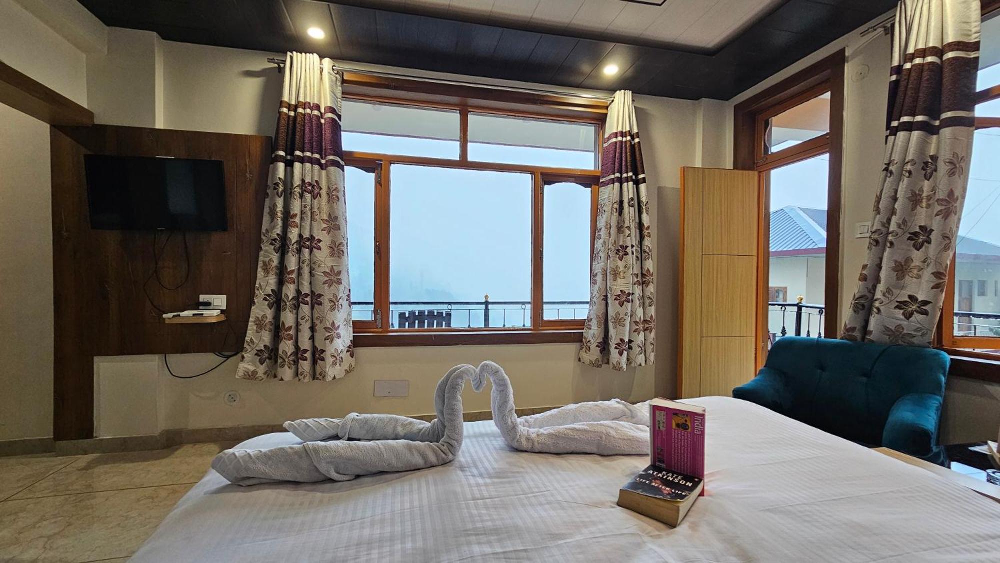 Green View Guest House McLeod Ganj Buitenkant foto